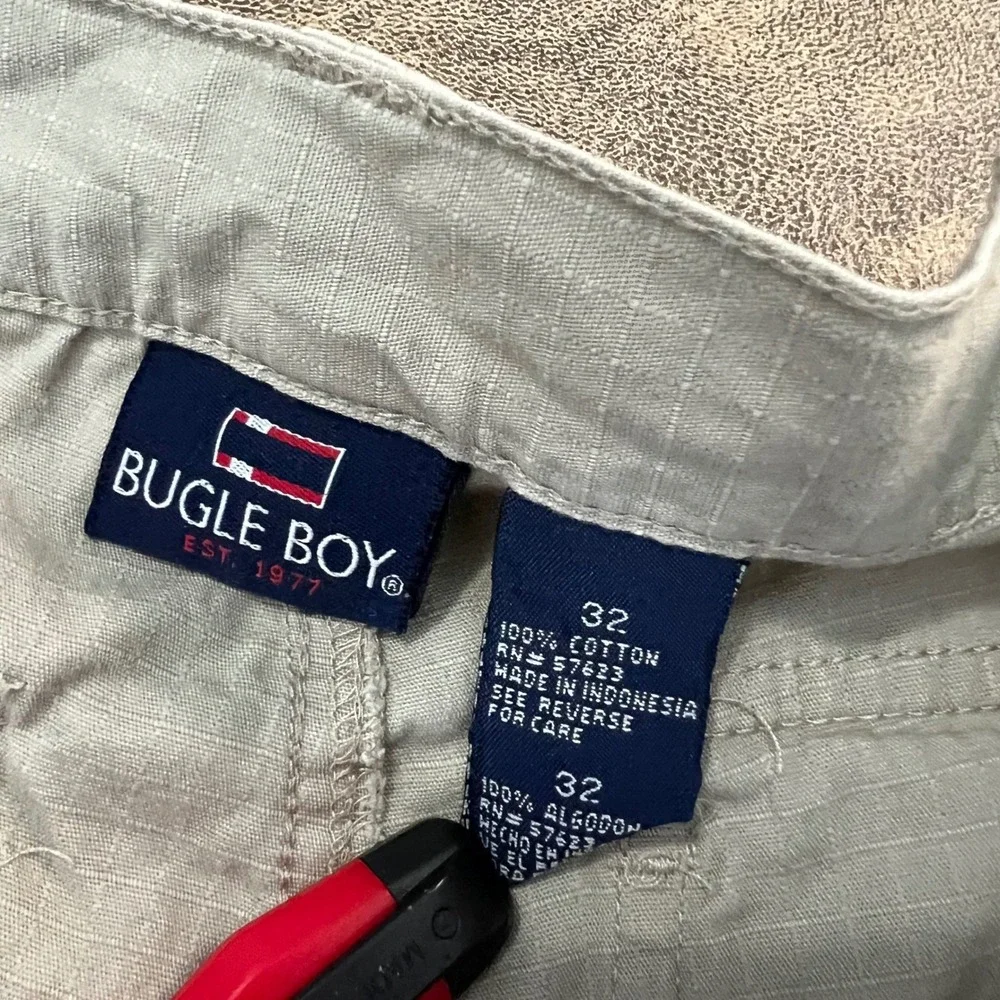 Bugle Boy Cargo Shorts Mens 32(30) Khaki Tan Ripstop Cotton VTG 90s y2k